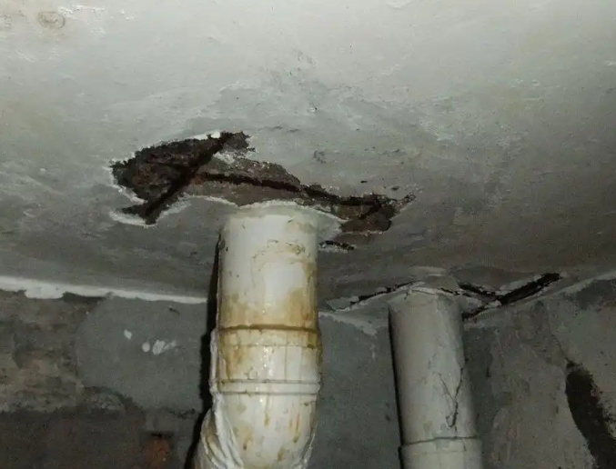 阿拉尔卫生间漏水维修公司浅析阿拉尔卫生间渗水维修的方法